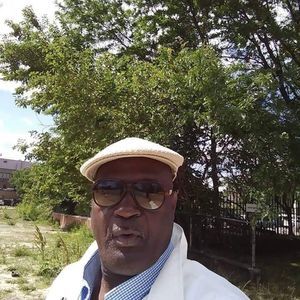 Meet your Posher, Frank